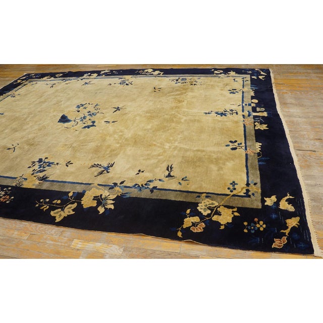 1920s Beige Cream Antique Floral Vase Deco Chinese Peking Knotted Wool Rug For Sale - Image 4 of 11