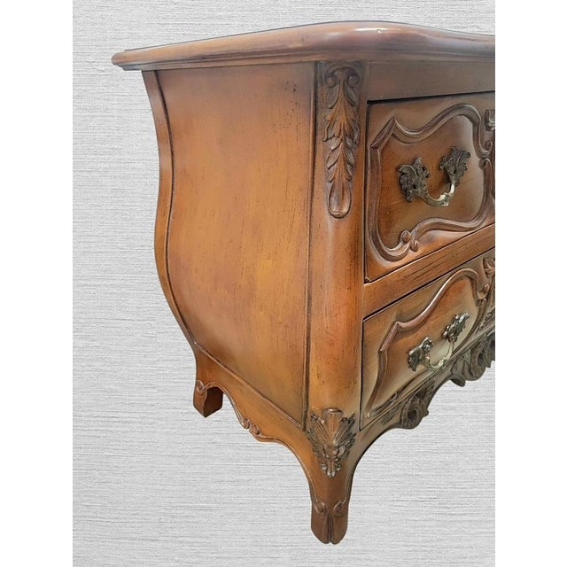 1980s Vintage Century Oversized Solid Wood 2 Drawer French Provincial Rococo Carved Bombe Commode- A Pair For Sale - Image 5 of 18