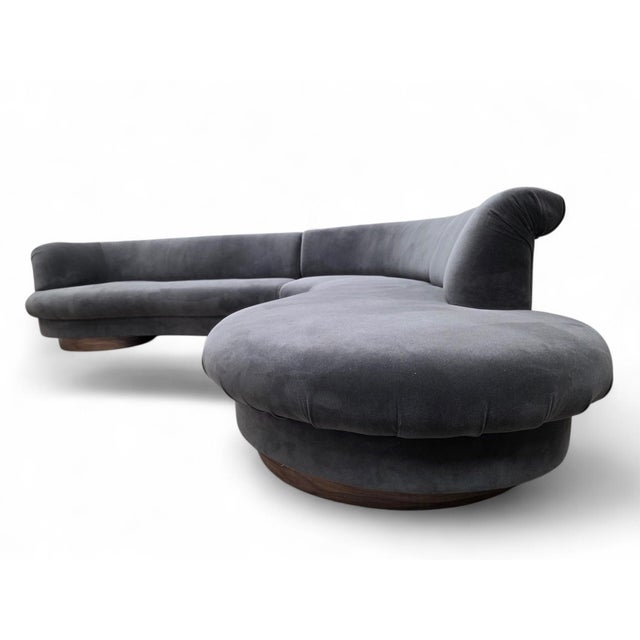Charcoal Postmodern Vladimir Kagan Style Serpentine Sectional Sofa Newly Reupholstered For Sale - Image 8 of 9
