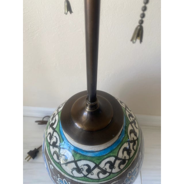 Traditional Vintage Contemporary Traditional Marbro-Style Painted Blue, Green, Brown, White, and Grey Ceramic Floral Lamp Made in Japan For Sale - Image 3 of 10