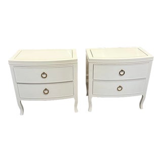 Bernhardt Salon Alabaster Cream White Bedroom Bowed Front Nightstand(2) Set For Sale