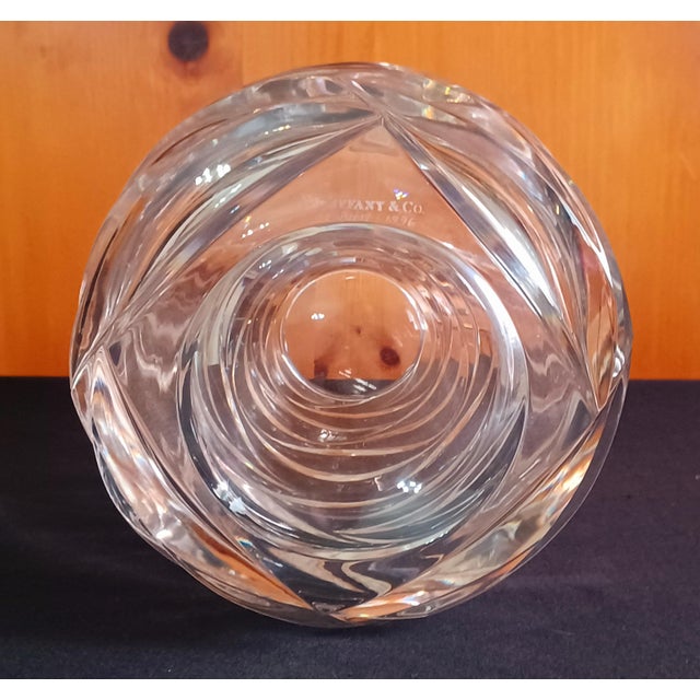 Transparent Vintage 1996 Tiffany & Co Emil Brost Mouthblown Hand Cut Waves Crystal Vase 8" For Sale - Image 8 of 13