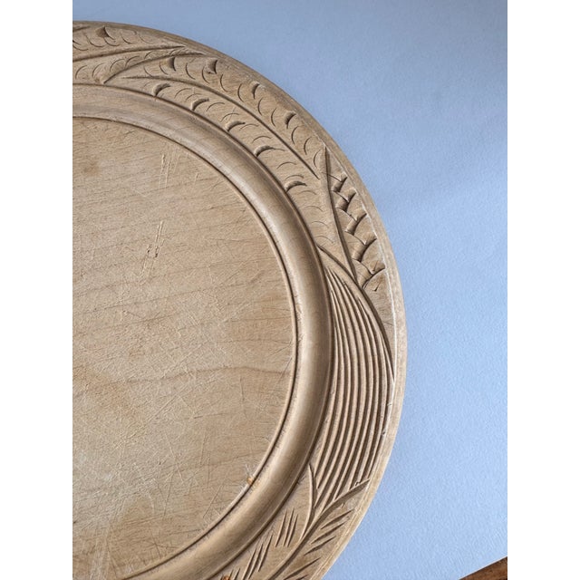 The sight of a bread board makes the house a home. Add this charming piece to your kitchen and culinary serving style....