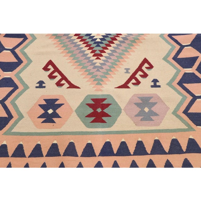 Vintage Persian Shiraz Kilim Rug - 03'10 X 05'10 For Sale - Image 4 of 9
