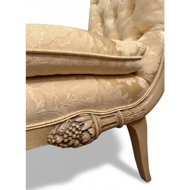 Mid 20th Century Tufted Empire Slipper Accent Chair – Pickfair Estate of Mary Pickford – Mid-Century Old Hollywood For Sale In Las Vegas - Image 6 of 8