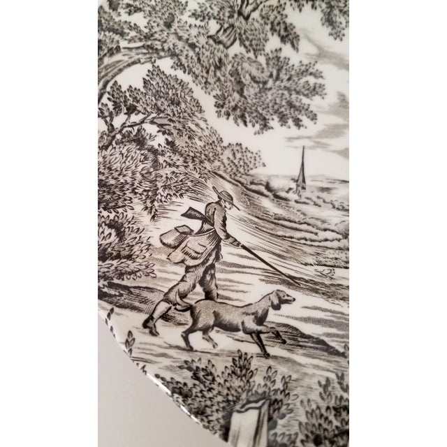 1980s Vintage J&g Meakin " Sulgrave Manor" Porcelain Plate & Vintage "The Hunter" Porcelain Plate by Myott - a Pair For Sale In Phoenix - Image 6 of 8