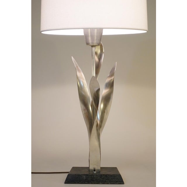 Mid-Century Modern 1950s Mid Century Modern Sculptural Tulip Nickel Brass Table Lamp 1950's Russel Wright For Sale - Image 3 of 13