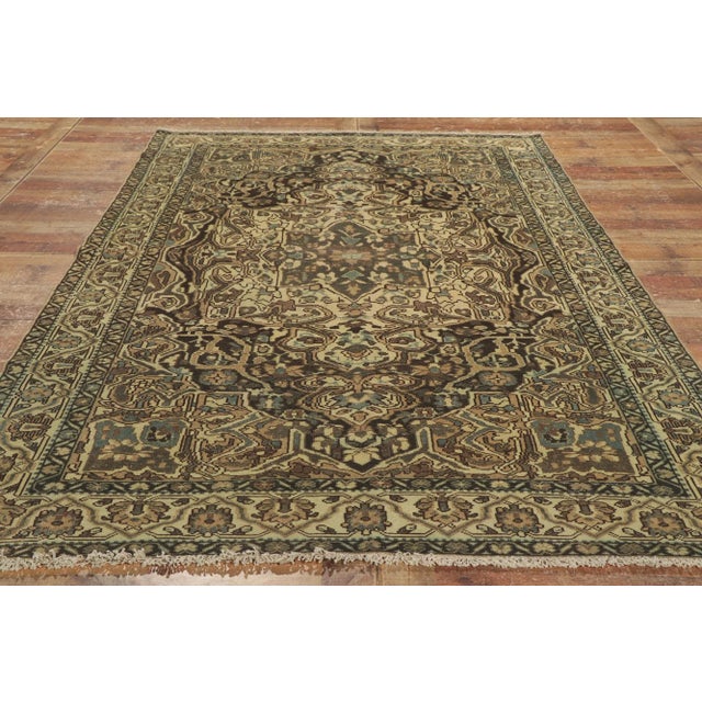 Textile Antique Persian Bakhtiari Rug - 05'04 X 09'03 For Sale - Image 7 of 8