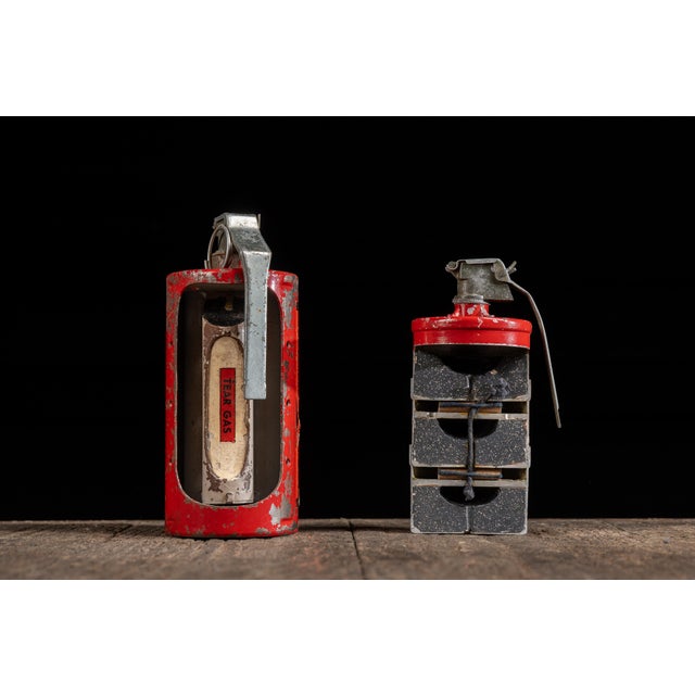 Vintage Cutaway Military Gas Canister Demonstrator For Sale - Image 4 of 7