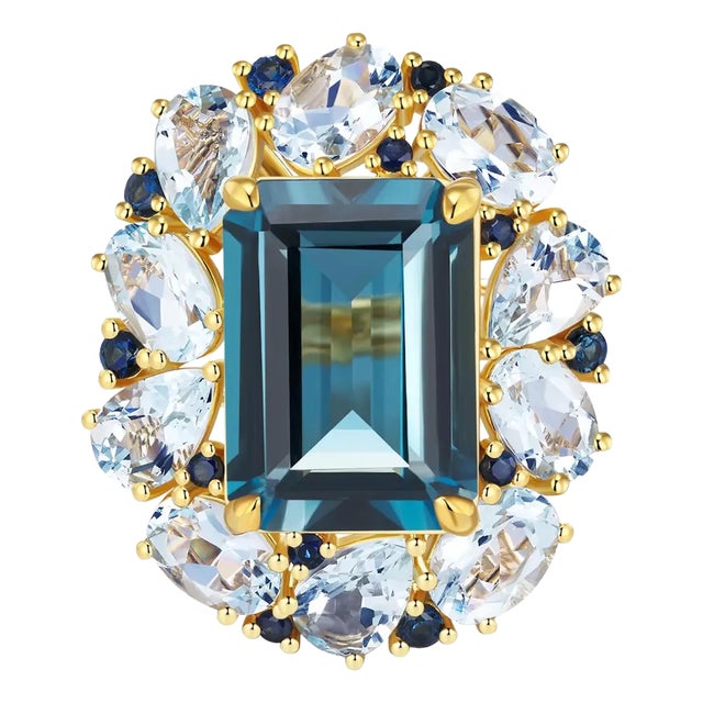 Nina Zhou London Blue Topaz Aquamarine Sapphire Cocktail Ring in 14k Yellow Gold, size 6 For Sale
