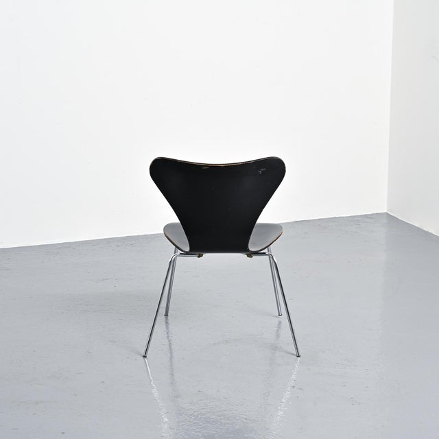 Wood Chairs by Arne Jacobsen for Fritz Hansen, Denmark, 1970s, Set of 8 For Sale - Image 7 of 14