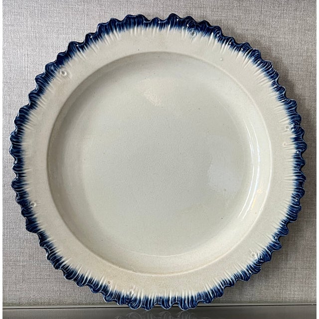 English Antique Early 19th Century English Pearlware Blue Feather Edge Plate by Rogers For Sale - Image 3 of 8