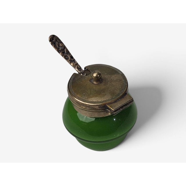 Art Deco, Snuff or Cocaine Lidded Pot, Green Art Glass, Sterling Silver, 1930s For Sale - Image 4 of 7
