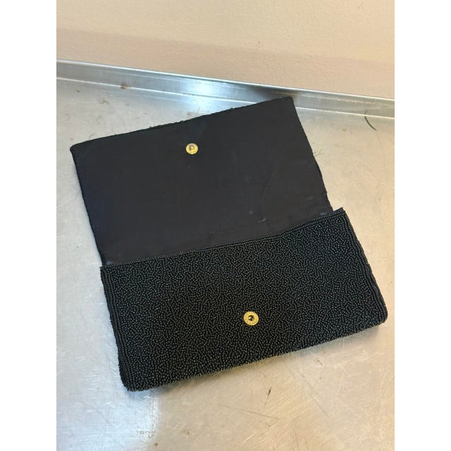 Mid-Century Modern 1940s Black Beaded Tapestry Clutch Purse For Sale - Image 3 of 5