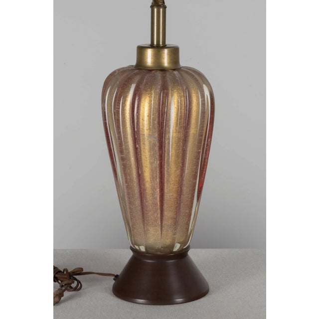 Mid-Century Modern Murano Glass Table Lamp by Seguso, Handblown Art Glass, Italy For Sale - Image 3 of 10