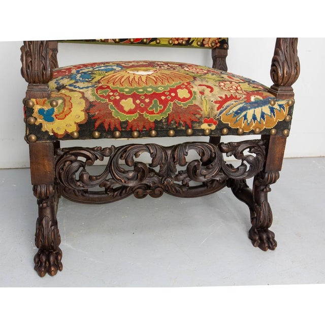 English Victorian Walnut Armchair with Lion Paws Feet, Late 19th Century For Sale - Image 9 of 15