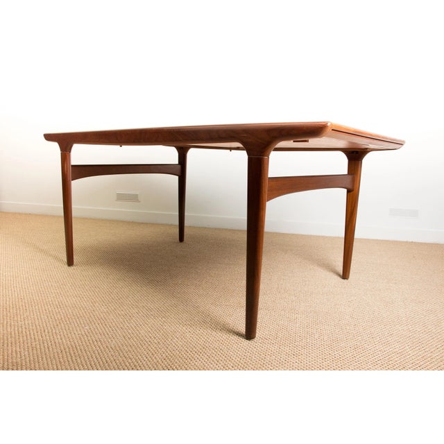 Large Danish Teak Extendable Dining Table by Johannes Andersen for Uldum Mobelfabrik, 1960s For Sale - Image 10 of 13