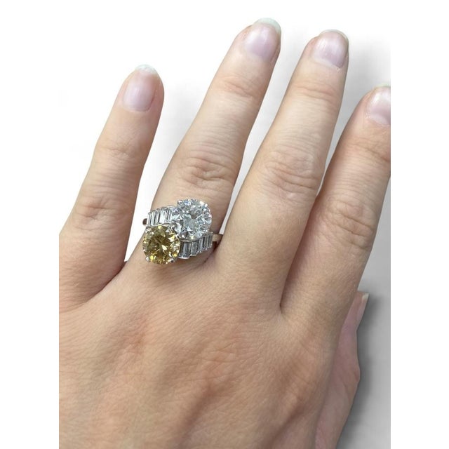 Vintage, 1950's Diamond and Natural Brown Diamond Toi Et Moi Ring, Platinum, Size 7.5 For Sale - Image 4 of 7