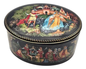 Palekh Porcelain Miniature Box “Tale of Tsar Saltan” by Vladimir Vlasov, Ussr, 4.25