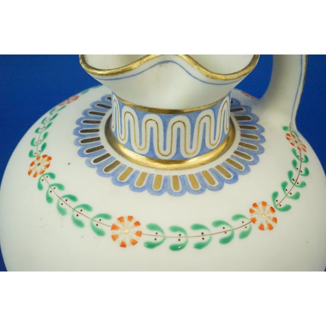 Classical Style Parian Jug in White Biscuit Porcelain with Gold Details, 19th Century For Sale - Image 16 of 18