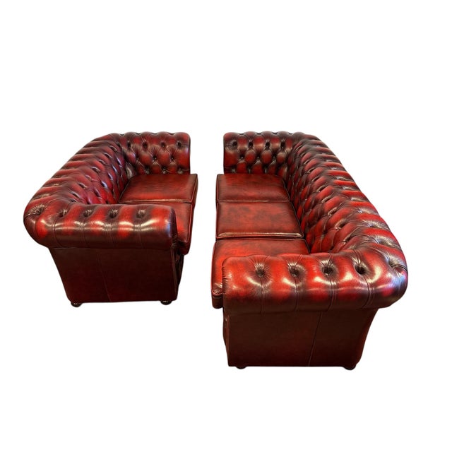 Chesterfield Leather Sofas from Winchester, Set of 2 For Sale - Image 9 of 9