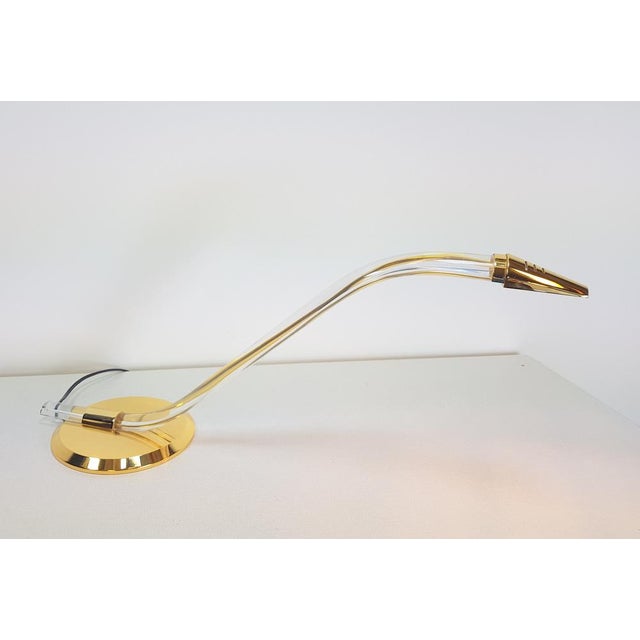 Brass and Acrylic Cobra Desk Lamp from Grupo Mci For Sale - Image 10 of 17