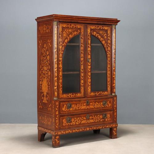Dutch Bookcase in Mahogany For Sale - Image 13 of 13
