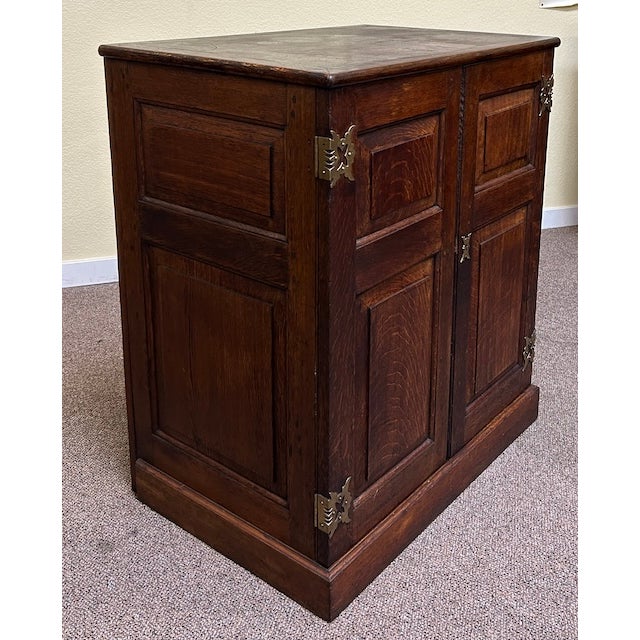 Brown Antique Arts and Crafts English Oak Cabinet C. 1910 For Sale - Image 8 of 12
