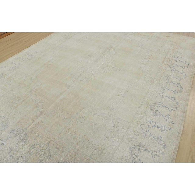 Farmhouse Kerman Rug 9’5” X 12′ Ivory Wool Vintage Distressed Hand-Knotted Carpet For Sale - Image 3 of 15