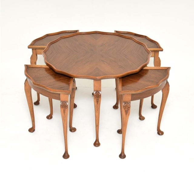 Antique Figured Walnut Pie Crust Nesting Coffee Tables, 1930s, Set of 5 For Sale - Image 3 of 12