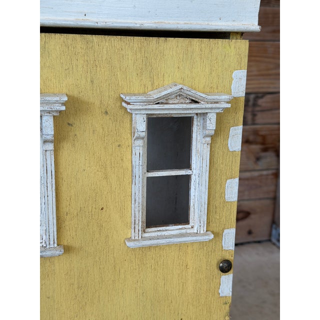 1990s Vintage Trompe L’Oeil Folk Art “Charleston House” Cabinet by David Thompson For Sale - Image 5 of 12