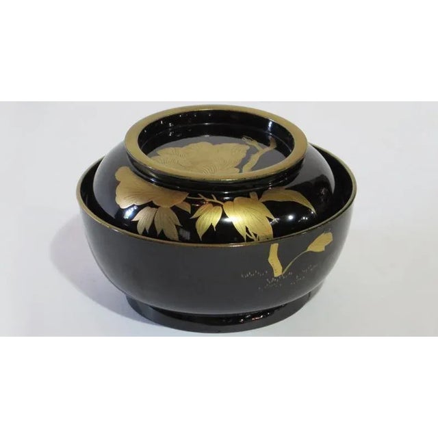 Japanese Urushi Bowl in gold and black