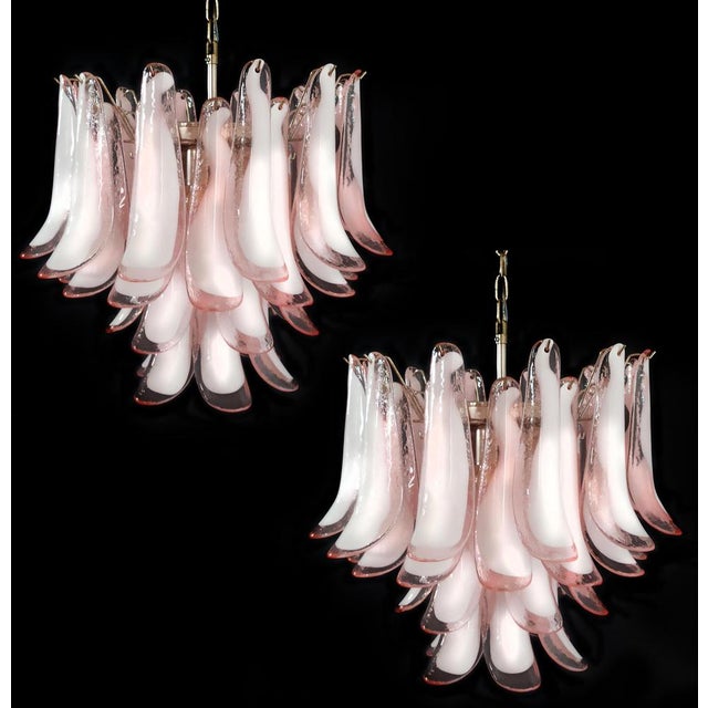 1970s Italian Pink and White Murano Petals Chandelier, Murano For Sale - Image 5 of 15