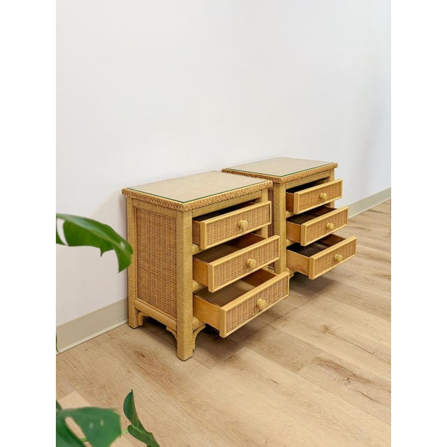 Henry Link Wicker 3-Drawer Pair of Nightstands Vintage Coastal Hollywood Regency For Sale - Image 13 of 13