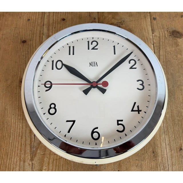 Vintage Industrial Beige Wall Clock from NUFA, 1960s For Sale - Image 9 of 18