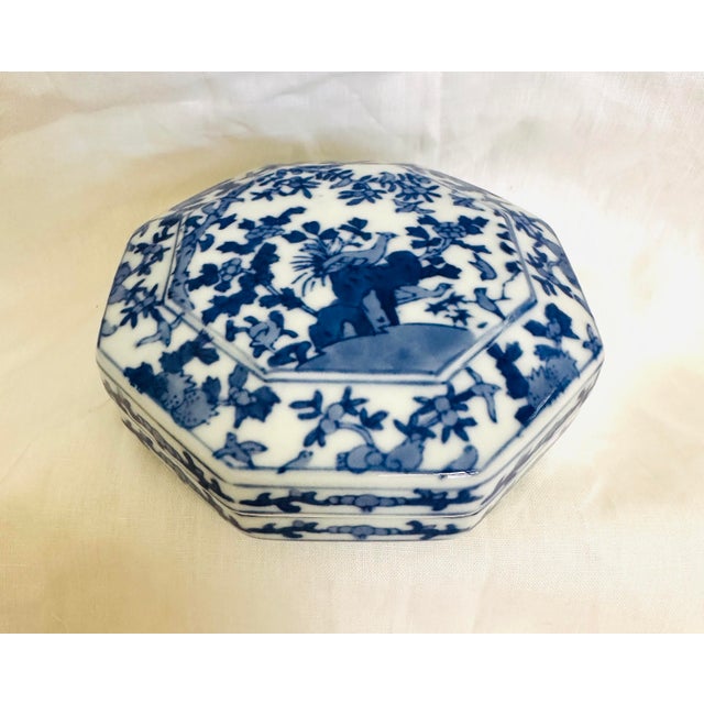 Ceramic Vintage Blue & White Porcelain Trinket Box For Sale - Image 7 of 9
