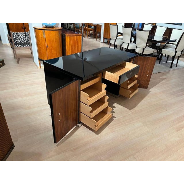 1930s Art Deco Desk in Black Lacquer, Walnut & Metal, France, 1930s-1940s For Sale - Image 5 of 18