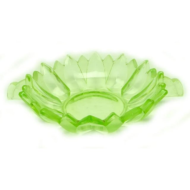 Art Deco Uranium Bowl from Schwepnitz, Germany, 1950s For Sale - Image 6 of 7