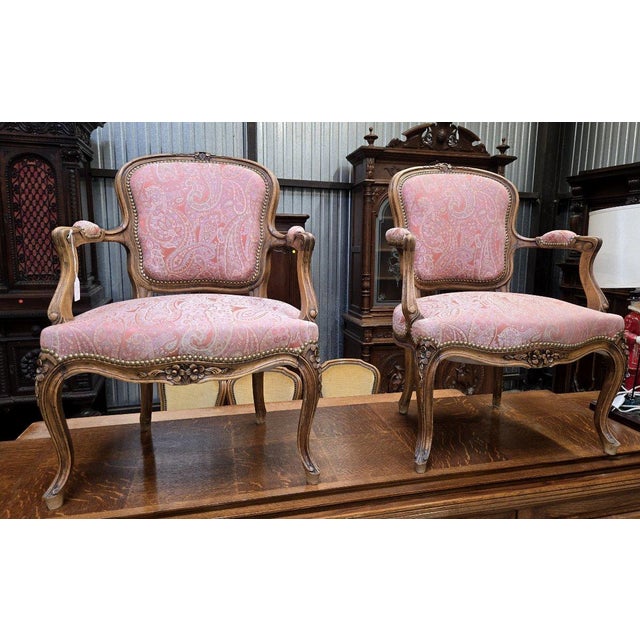 Louis XV Cabriolet Armchairs, Set of 2 For Sale - Image 4 of 5