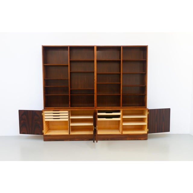 Carlo Jensen Large Danish Modern Rosewood Bookcase by Carlo Jensen for Hundevad, 1960s For Sale - Image 4 of 18