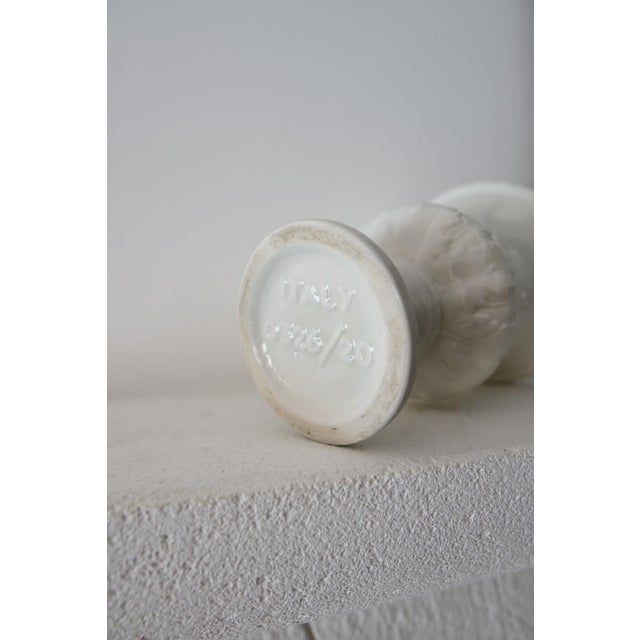 Medici Style Cup Vase in White Lacquered Ceramic, Italy, 1930s For Sale - Image 11 of 17