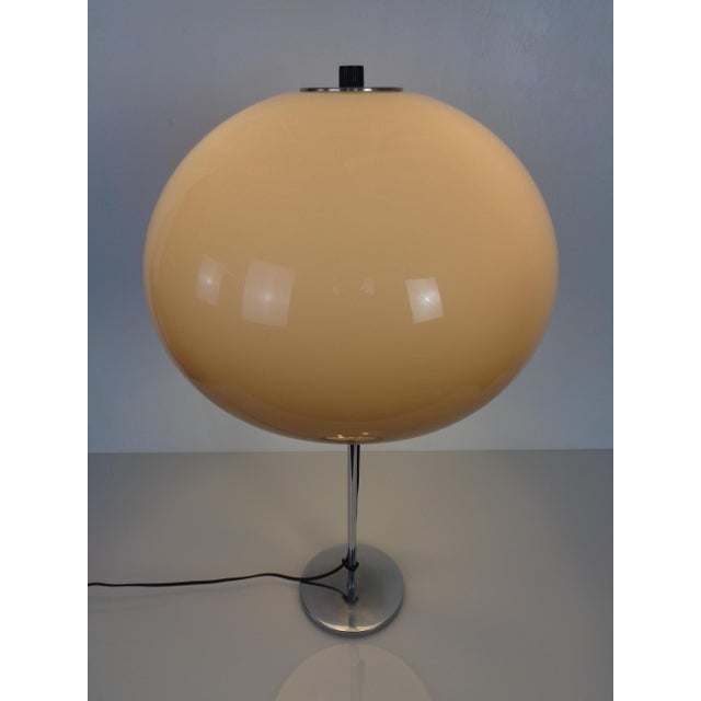 Chrome-Plated Plastic Table Lamp, Italy, 1960s For Sale - Image 4 of 18