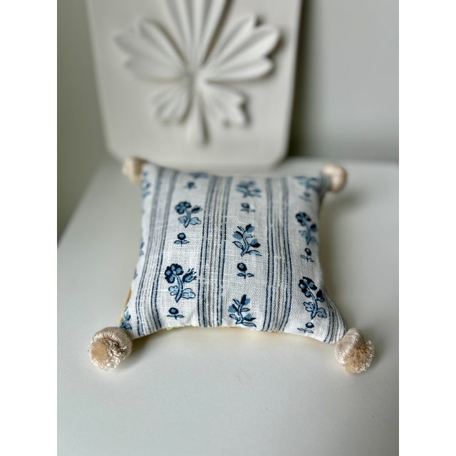 Schumacher, Sanderson, Sanderson, Chelsea Textiles Lavender-Filled Decorative Pillows - Set of 3 For Sale In Washington DC - Image 6 of 11