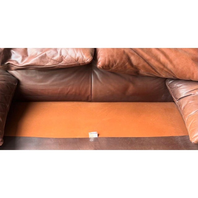 1980s Leather Maralunga Two-Seater Sofa by Vico Magistretti for Cassina, 1980s For Sale - Image 5 of 7