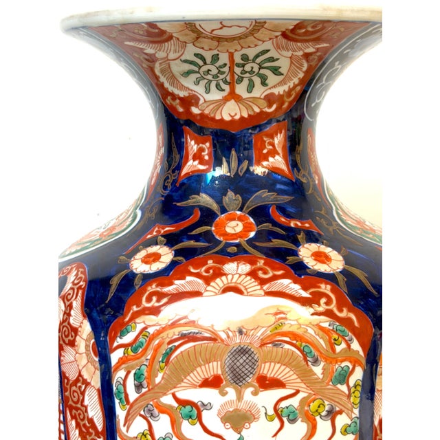 Large Meiji Period Imari Porcelain Garden Landscape Vase, Attributed to Fukagawa For Sale - Image 4 of 16