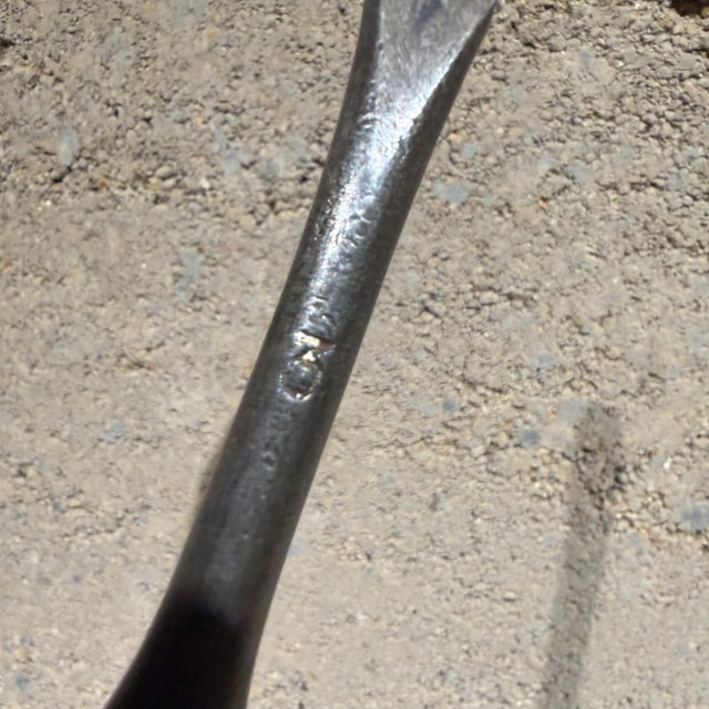 Vintage Perfect Handle Screwdrivers Wooden Scales Riveted Metal Handle For Sale - Image 17 of 18