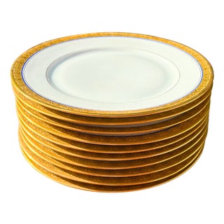 Mid-Century French Limoges Porcelain Dinnerware with Painted Fine Gold, 1950s, Set of 20 For Sale