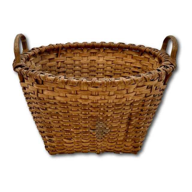 This is an Exceptionally Nice Smaller Size Antique American Country Primitive Berry Basket. Circa Late 19th Century. It...