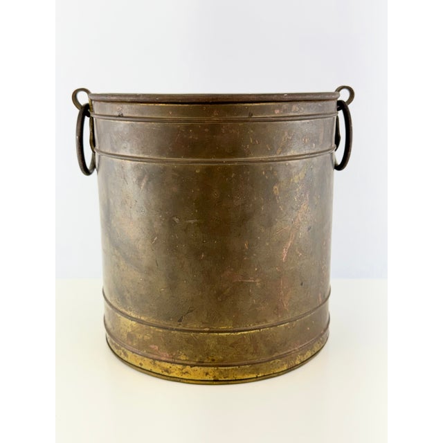 1960s Vintage Patinated Brass Planter With Shell Medallion & Ring Handles For Sale - Image 5 of 10