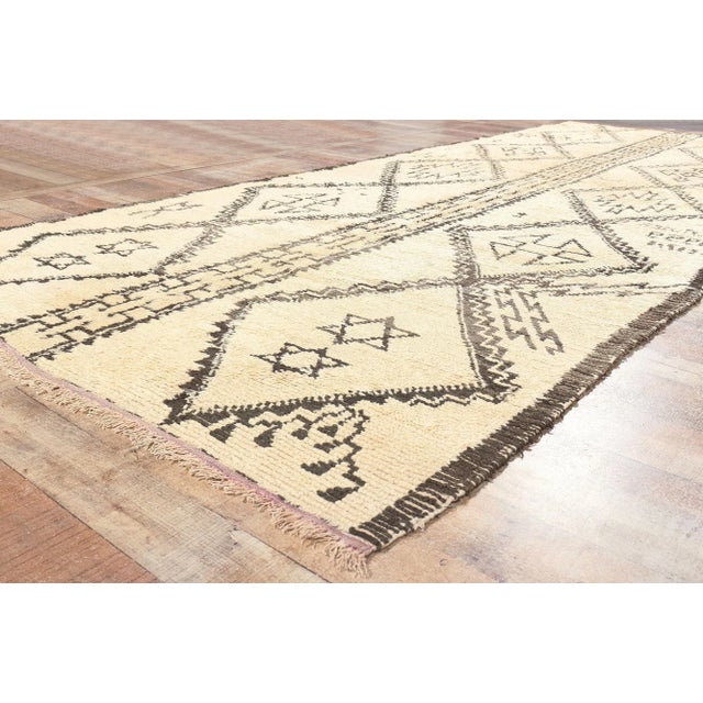 Vintage Berber Moroccan Rug - 05'07 x 14'05 For Sale - Image 9 of 10